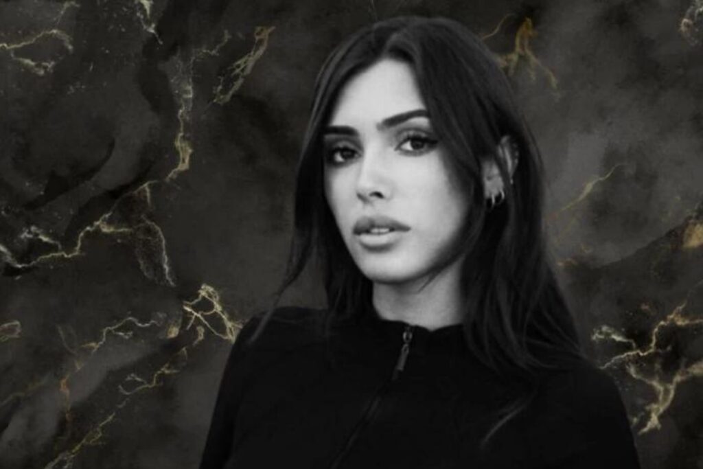 Bianca Censori: Everything You Need to Know Bianca Censori